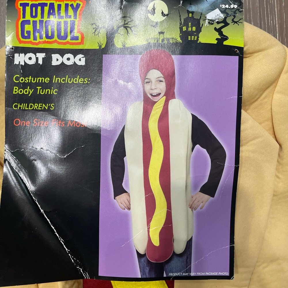 Totally ghoul retro hot dog child costume. Nwt. One size